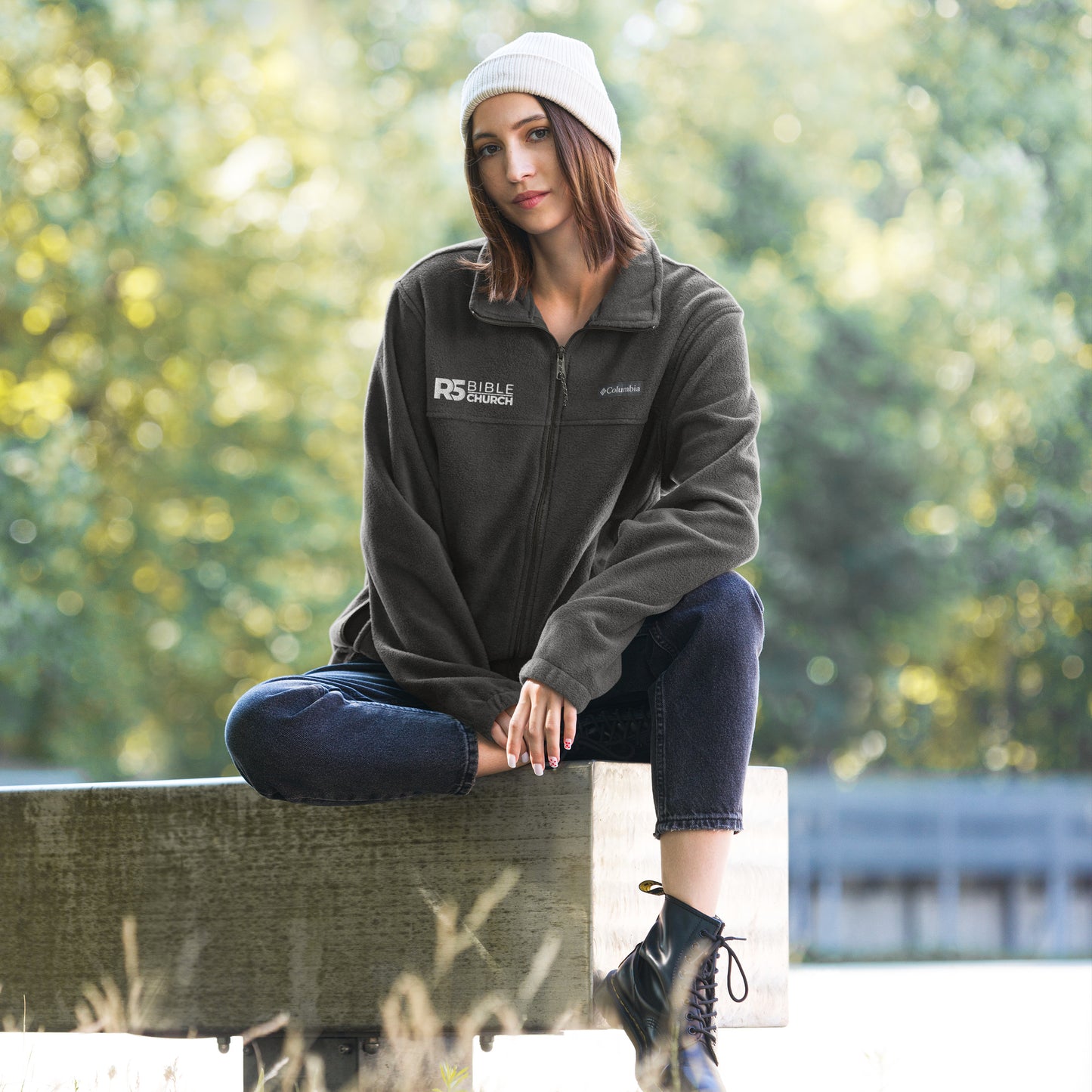R5 Columbia fleece jacket